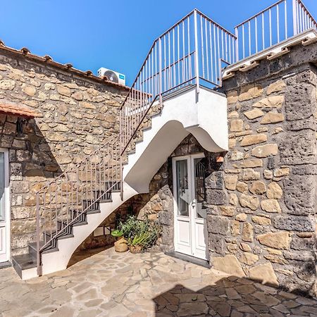Villa Giulia Boutique Views Pool And Guest Services Sorrento Exterior photo