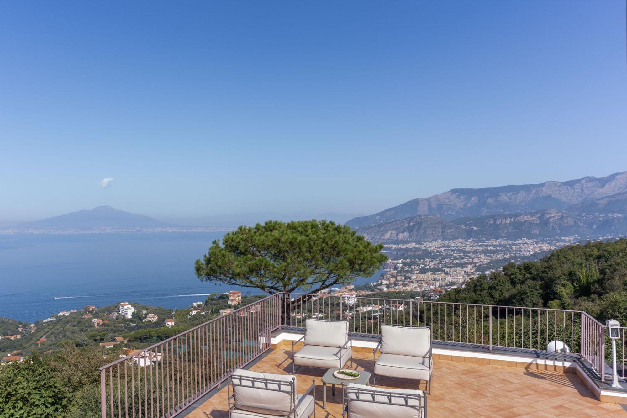 Villa Giulia Boutique Views Pool And Guest Services Sorrento Exterior photo