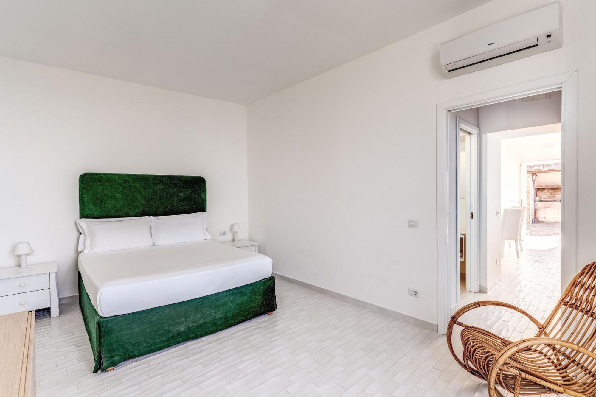 Villa Giulia Boutique Views Pool And Guest Services Sorrento Exterior photo