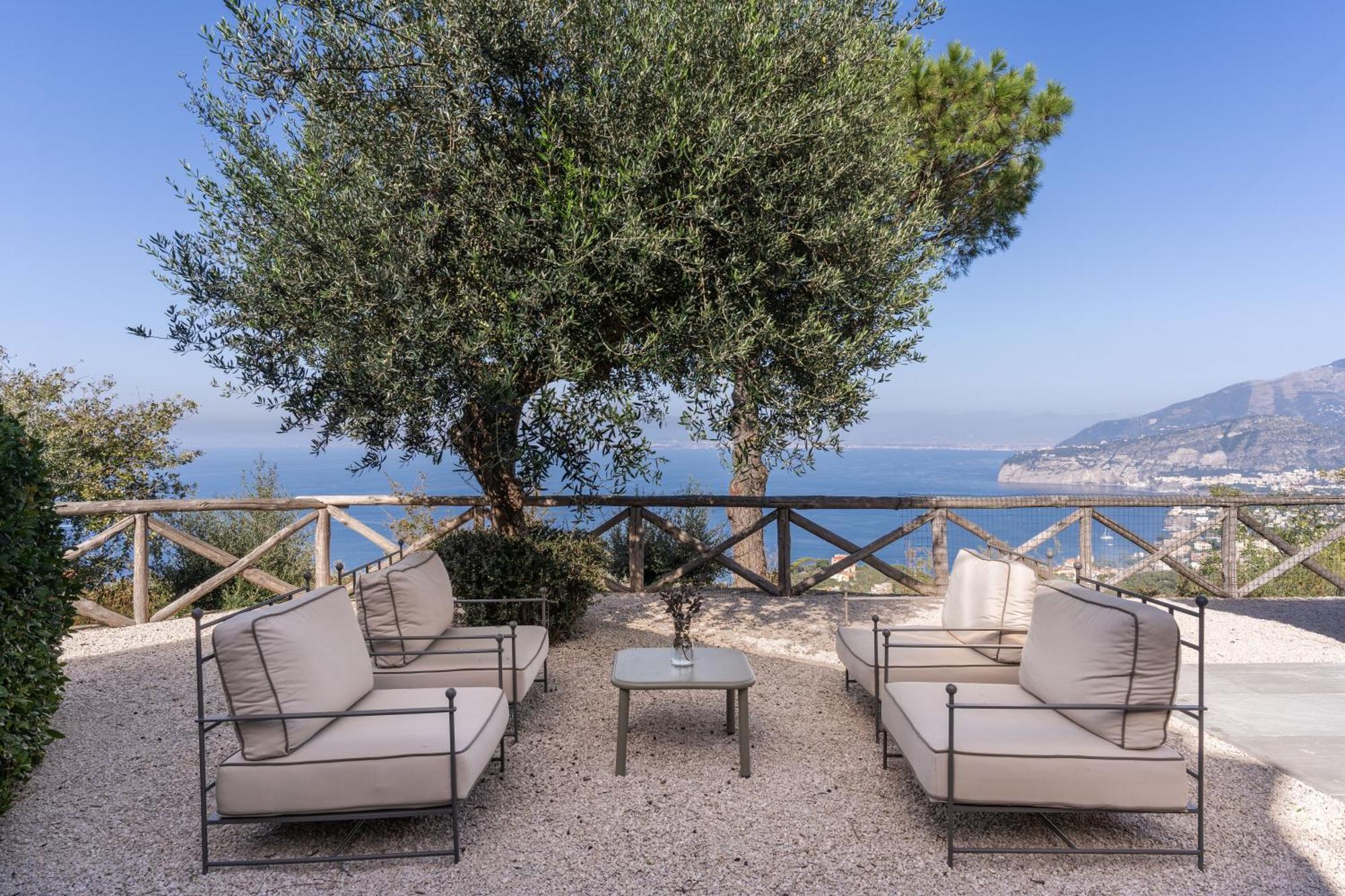 Villa Giulia Boutique Views Pool And Guest Services Sorrento Exterior photo
